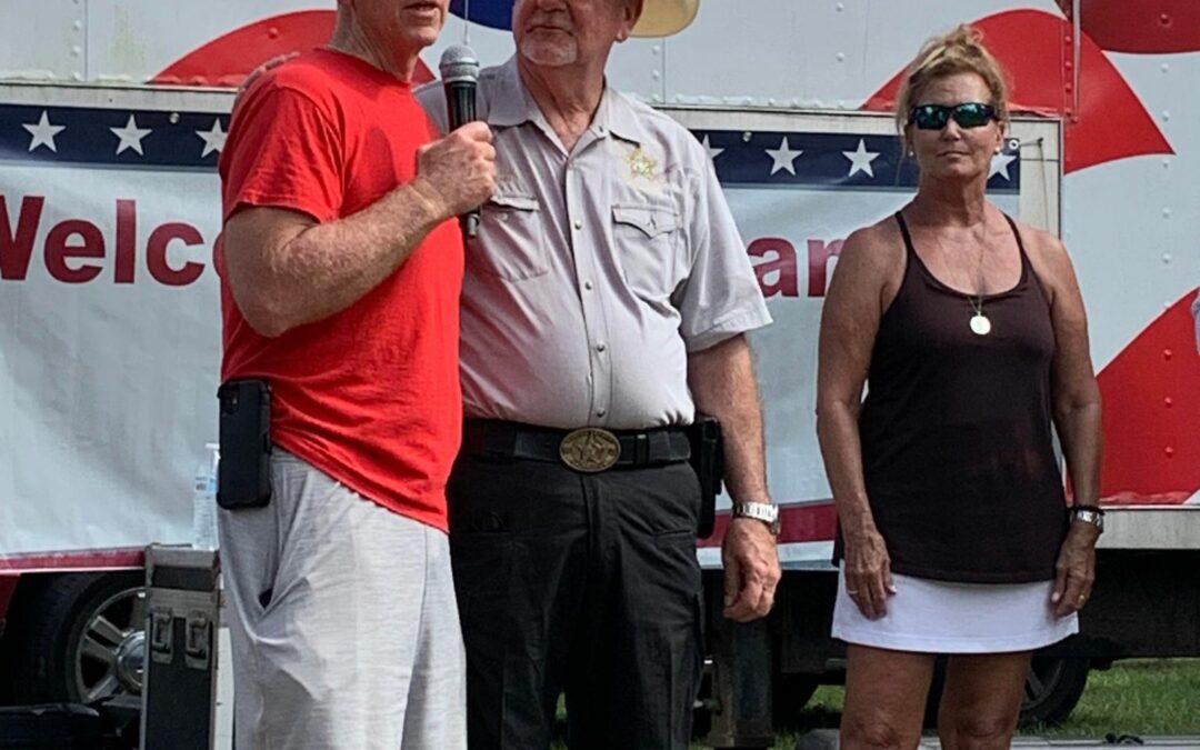 Flagler County Fire Chief and Flagler County Sheriff at the awards for chili cook off